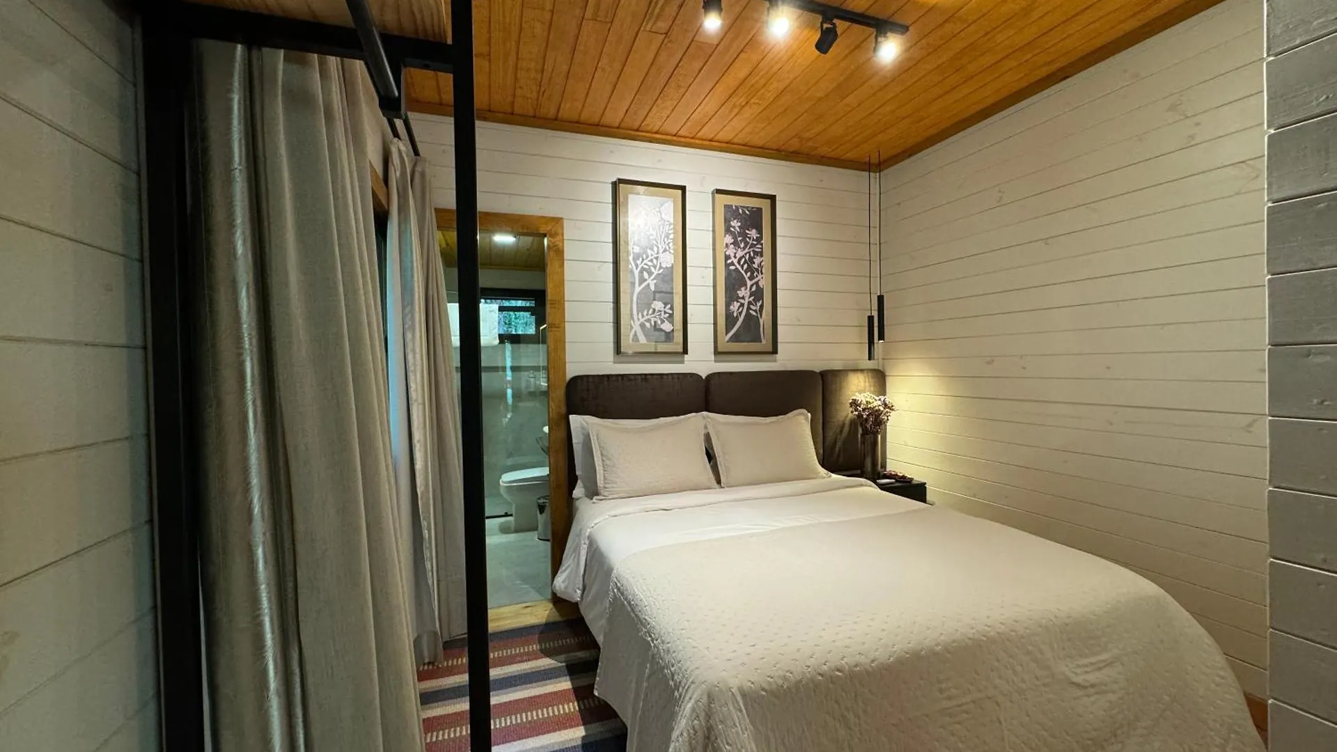 Lodge Vale Dos Bugres Eco House- Cabana Das Flores Urubici Brazil