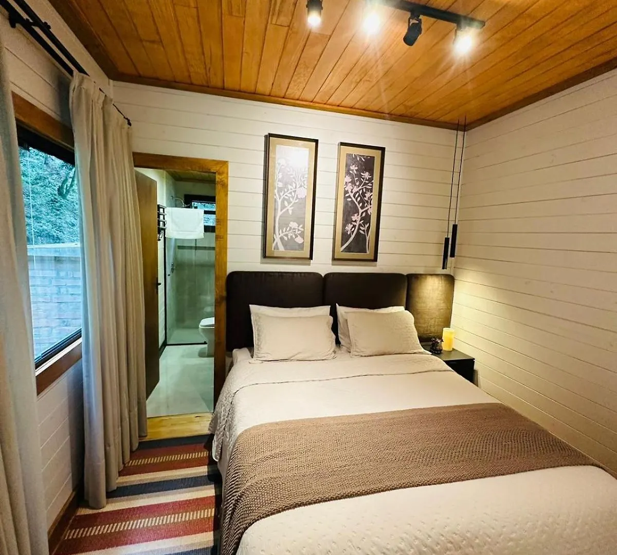 Vale Dos Bugres Eco House- Cabana Das Flores ウルビシ ロッジ